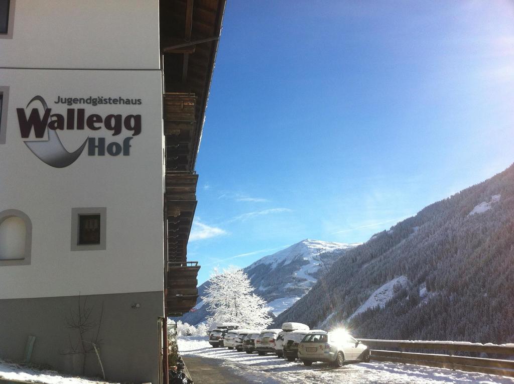 Ski In-Ski Out - Gaestehaeuser Saalbach-Hinterglemm - Wallegghof Christianhof エクステリア 写真